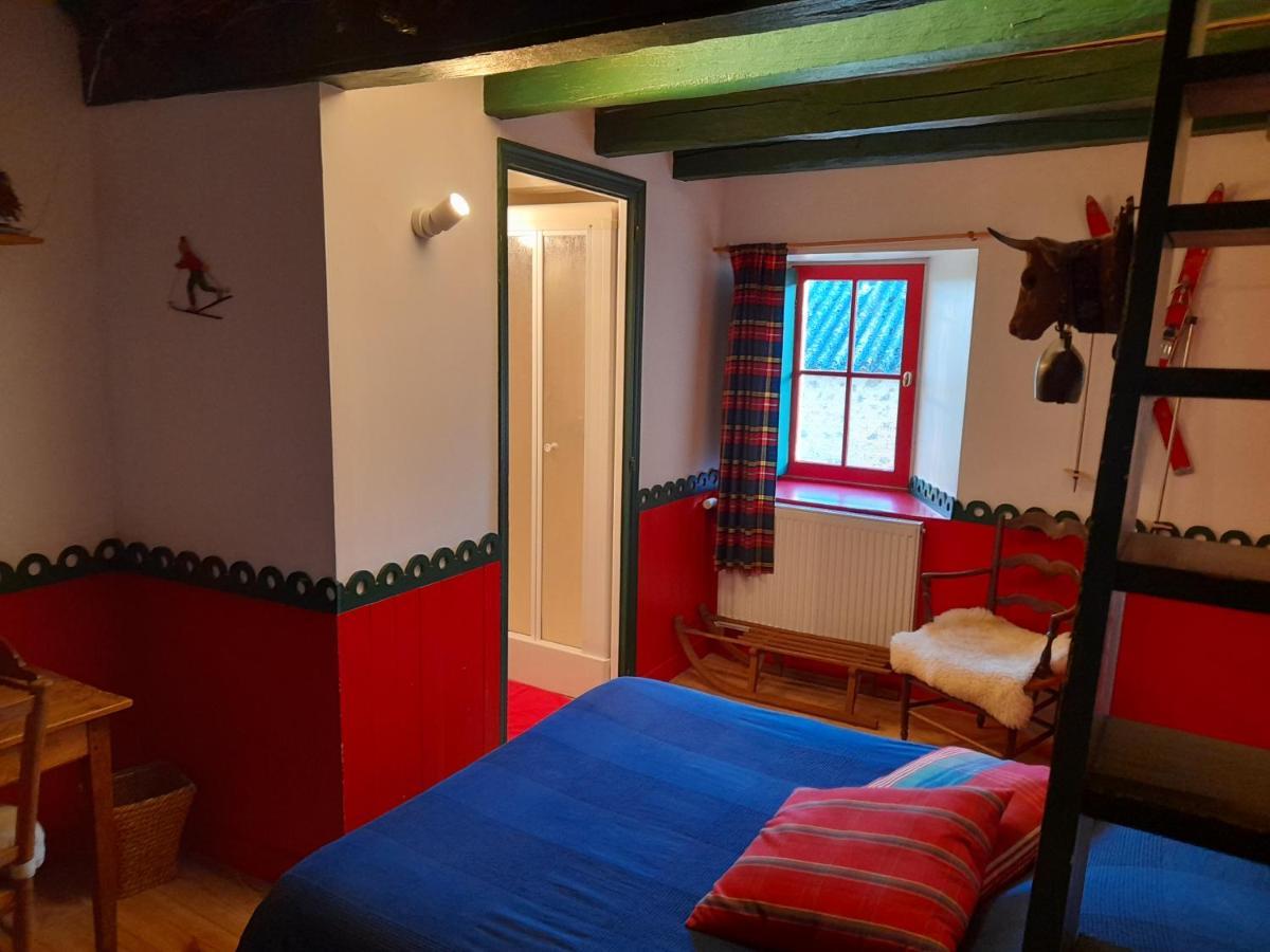 Les Chambres Du Logis Du Chatelier Bressuire Dış mekan fotoğraf